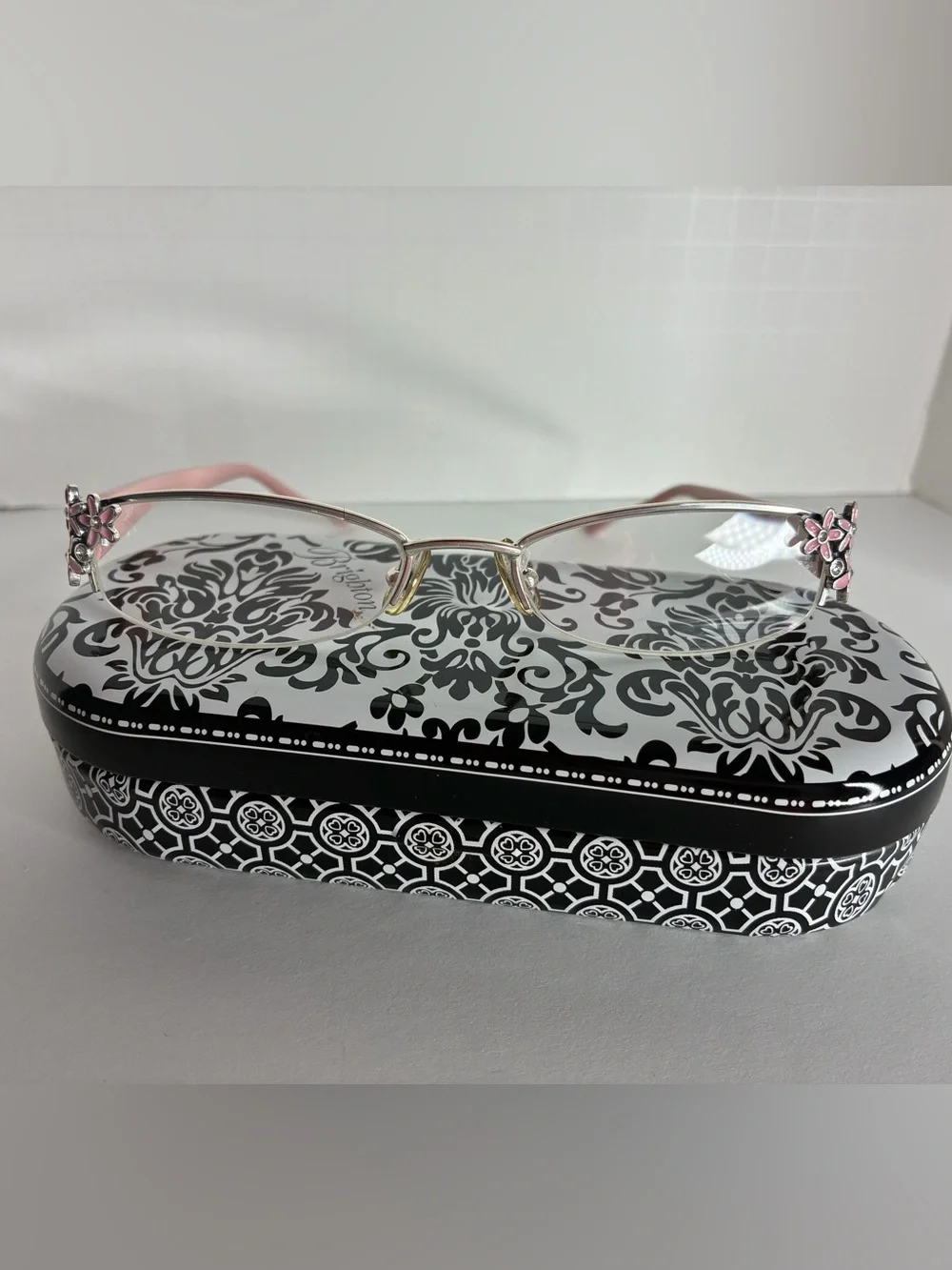 Brighton Pink Love Daisy Rimless Reading Glasses strength 2.0